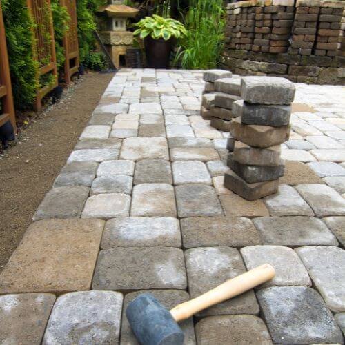 Laying Garden Pavers Patio